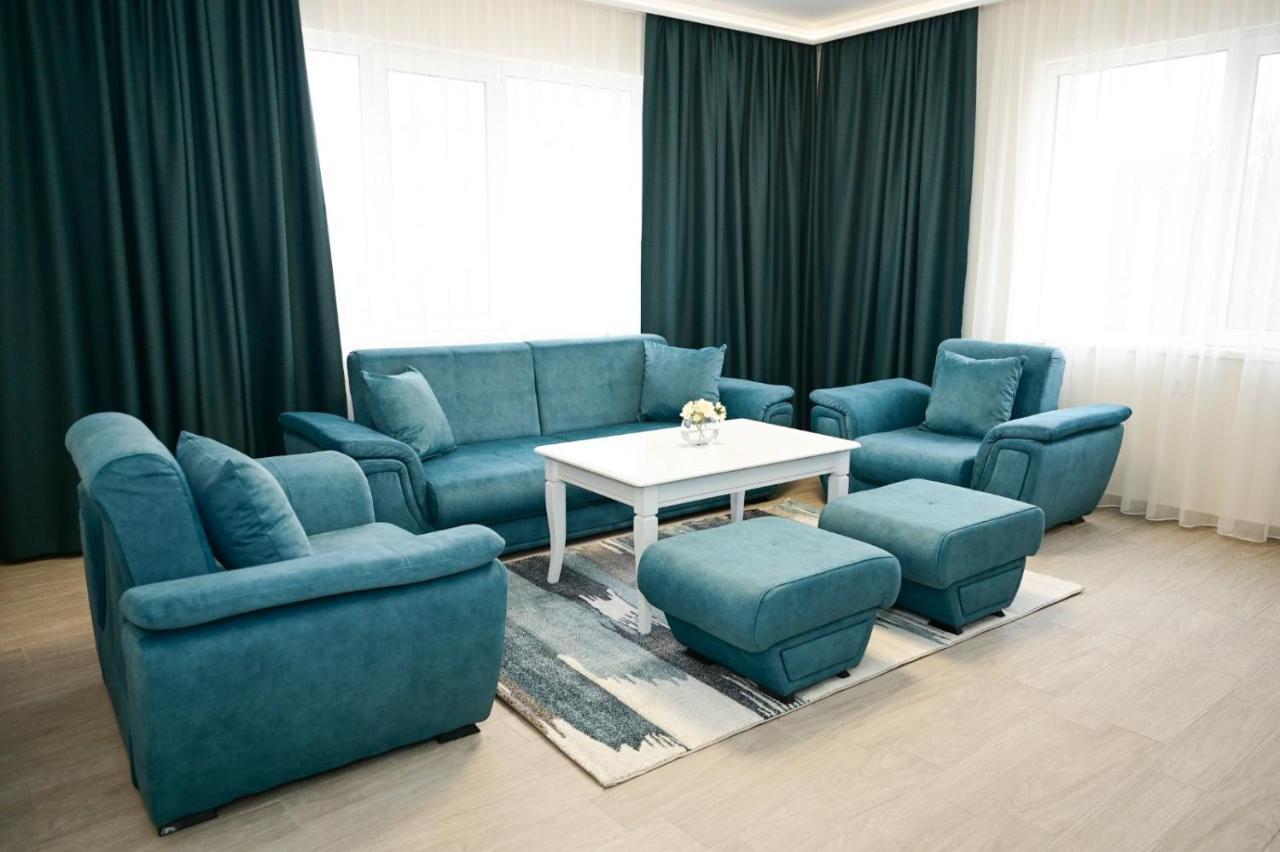 Hotel Роял Шумен Zewnętrze zdjęcie