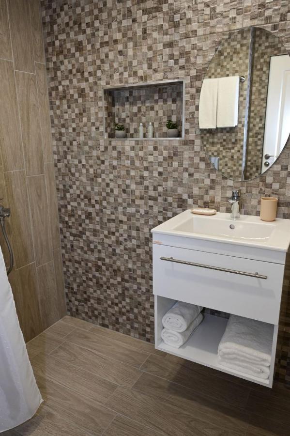Hotel Роял Шумен Zewnętrze zdjęcie