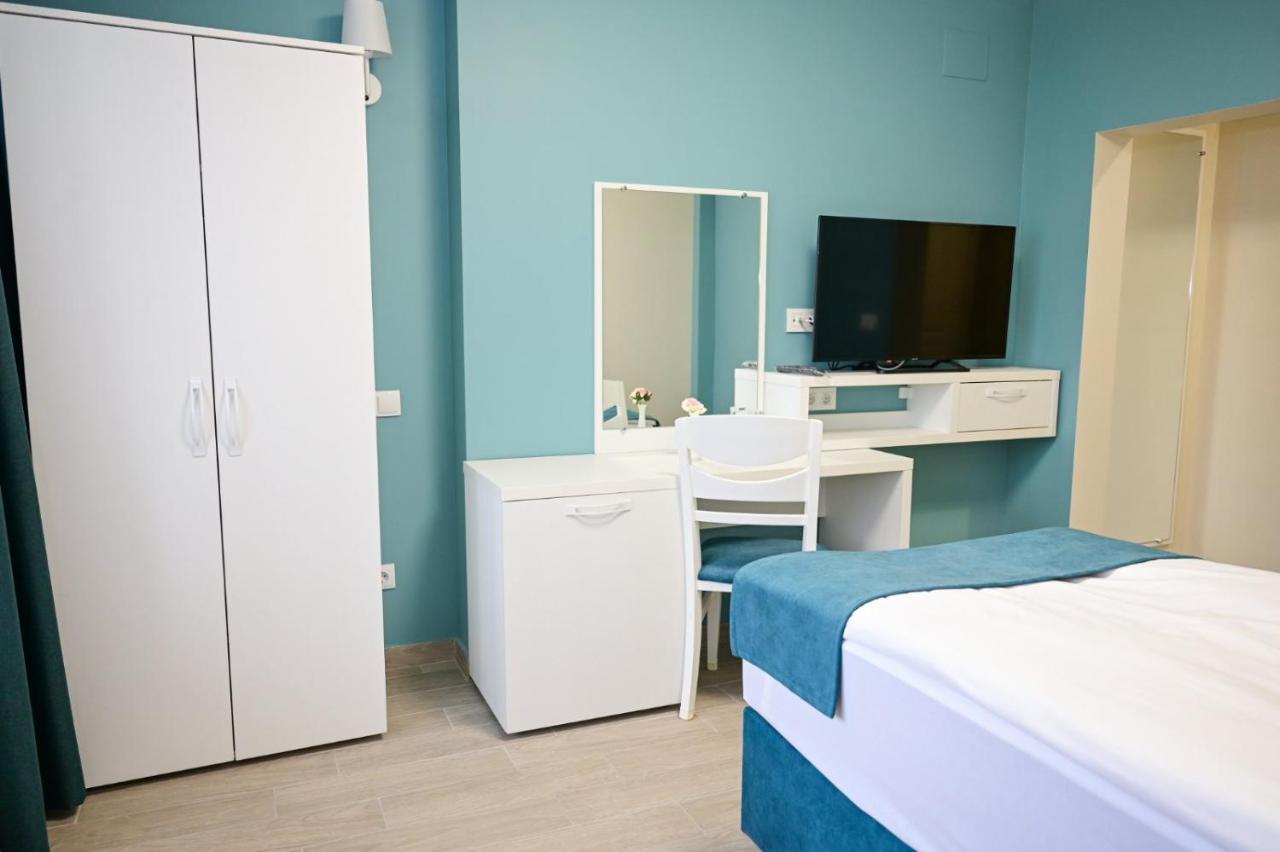 Hotel Роял Шумен Zewnętrze zdjęcie
